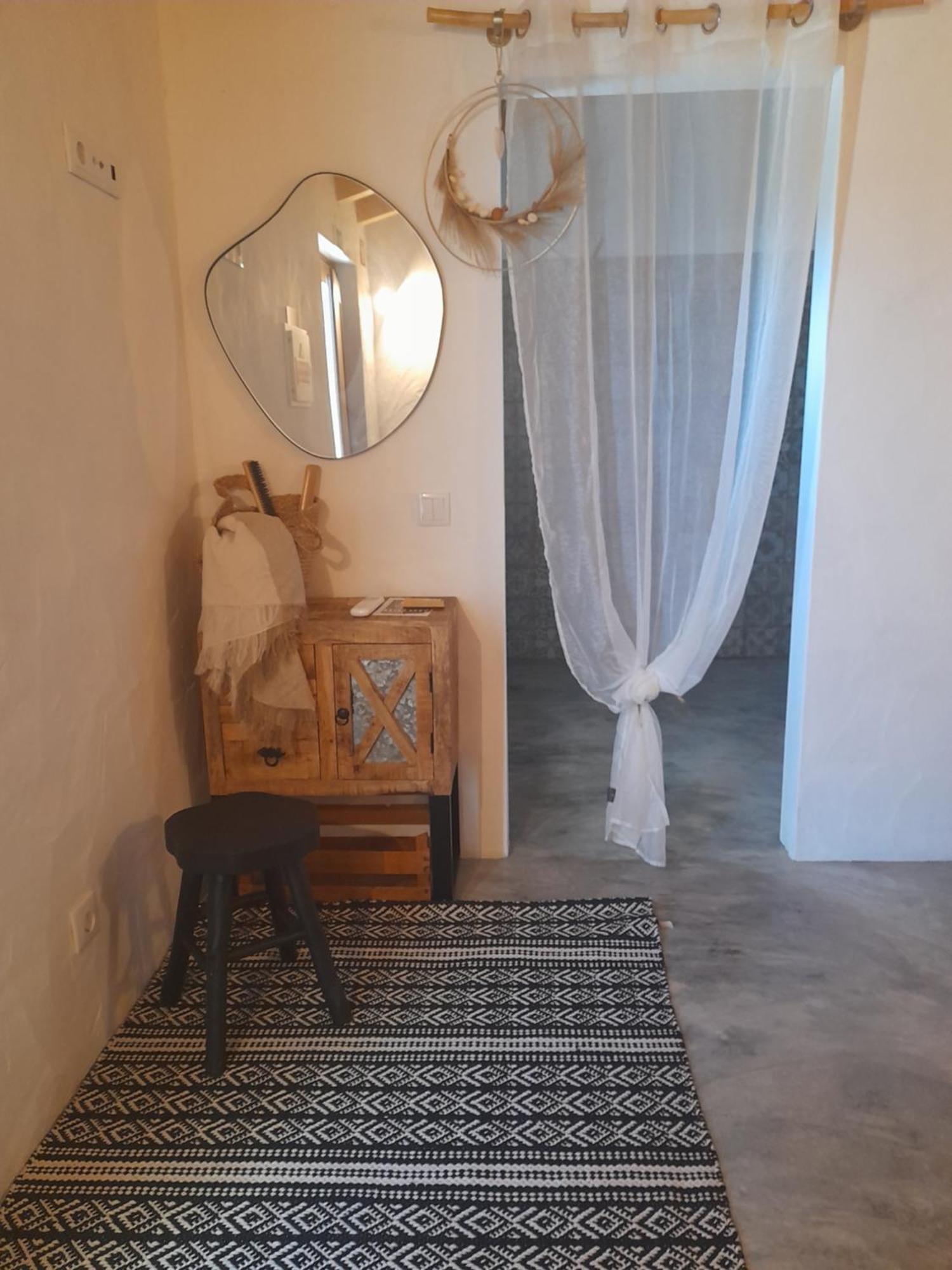 Amendoa Farm stay *