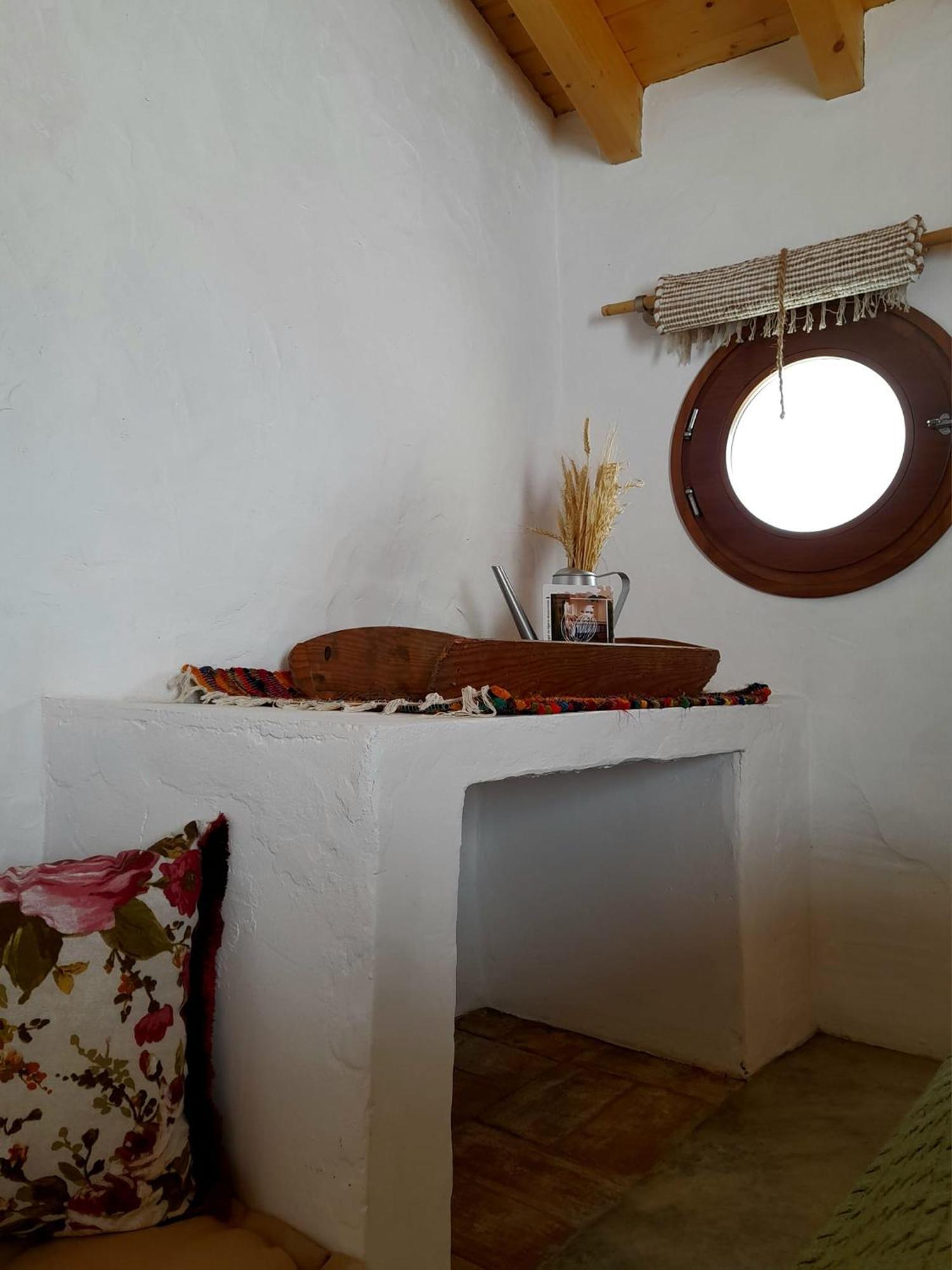 Farm stay Amendoa Alta Mora